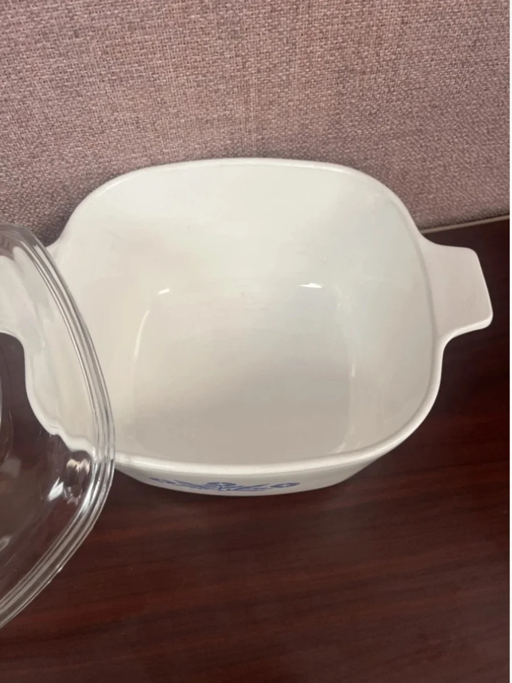 Vintage 1960s CORNING WARE Blue Cornflower   Casserole Dish w/ Pyrex Glass Lid